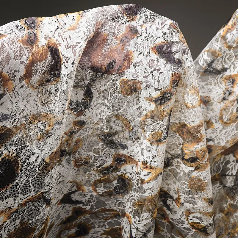 ผ้าฝ้ายพิมพ์ลายลูกไม้สไตล์ฝรั่ - Sewing Batik Fabric บทวิจารณ์และราคา